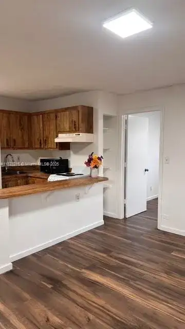 5168 NE 6th Ave # 404, Oakland Park FL 33334 photo 5