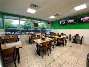 1812 N University Dr, Pembroke Pines FL 33024 photo 4