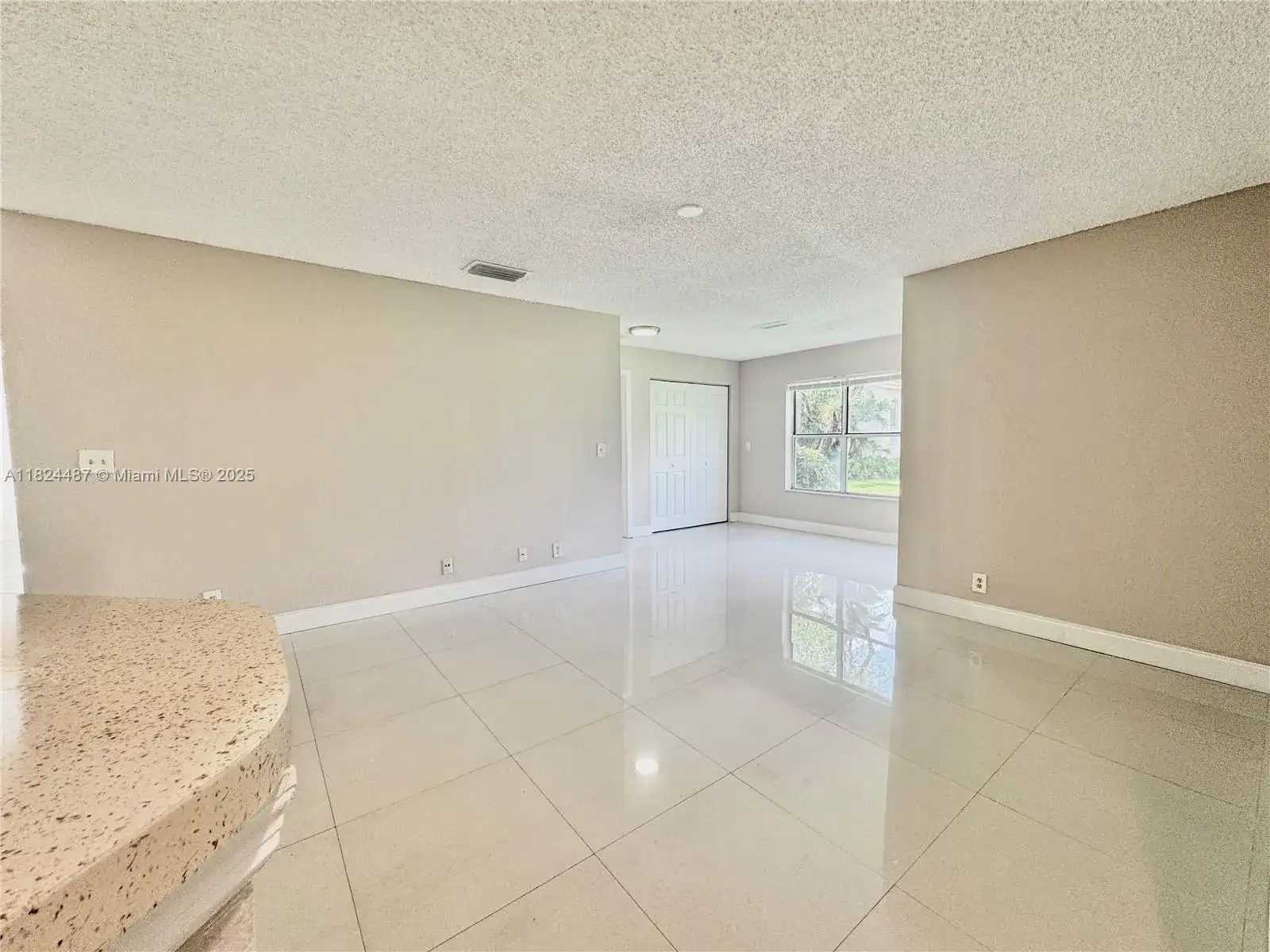 3360 N Pinewalk Dr N # 1312, Margate FL 33063 photo 4