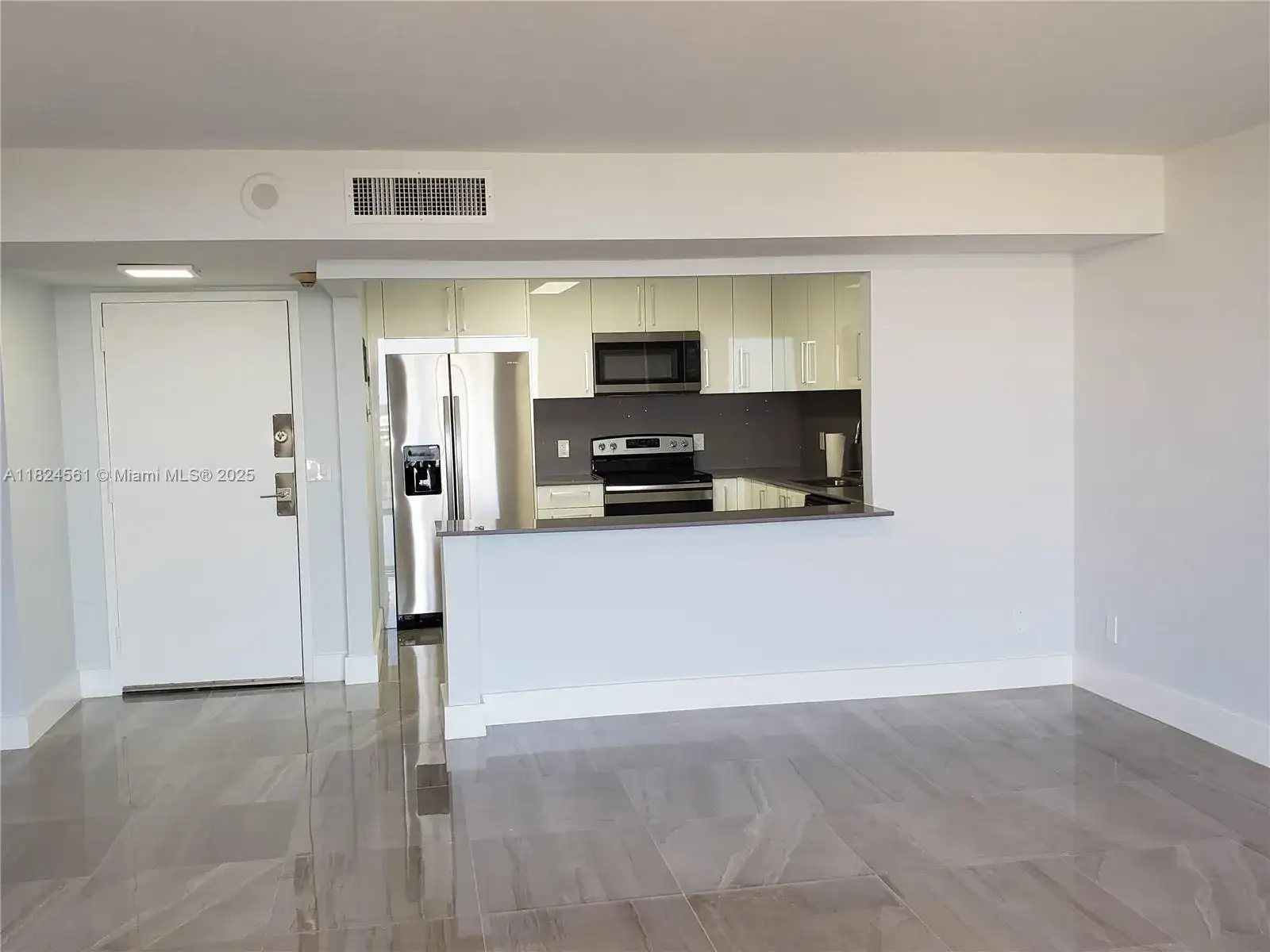 13499 Biscayne Blvd # 1105, North Miami FL 33181 photo 5