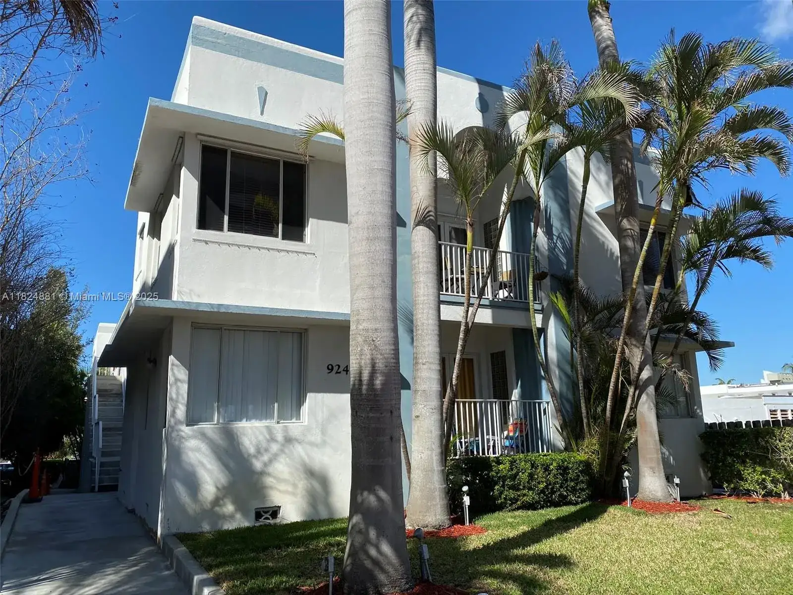 9248 Collins Ave # 205, Surfside FL 33154 photo 2