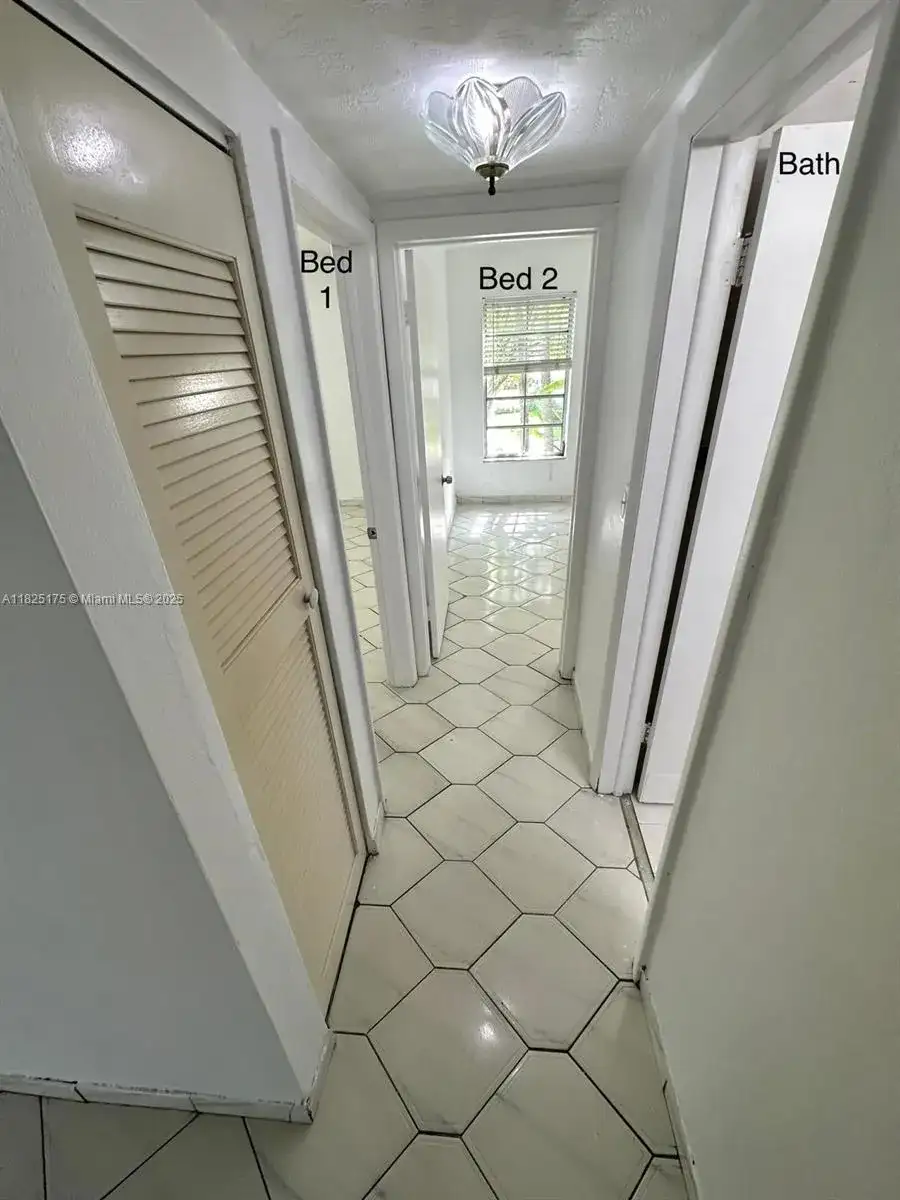 820 Salzedo St # 201, Coral Gables FL 33134 photo 4