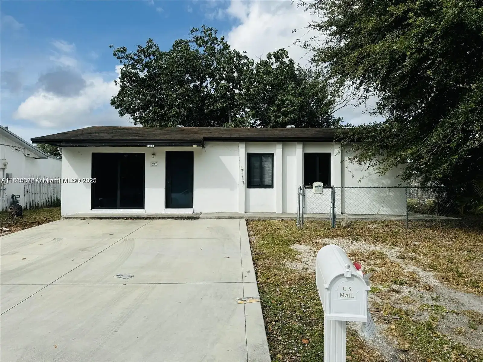 2983 NW 191st Ter, Miami Gardens FL 33056 photo 4