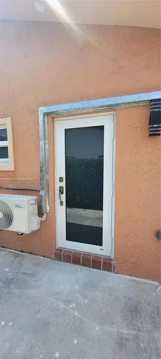 13220 SW 46th St # 2, Miami FL 33175 photo 2