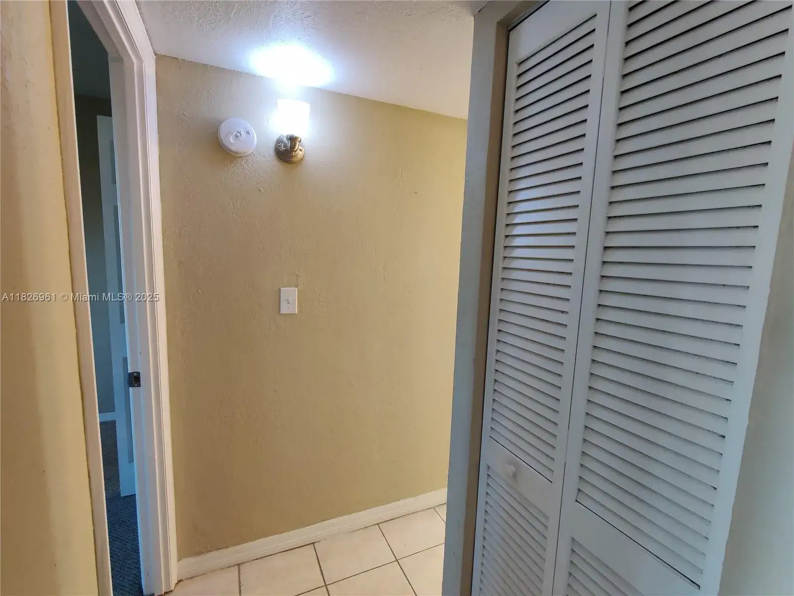 4550 NW 9th St # 310E, Miami FL 33126 photo 5