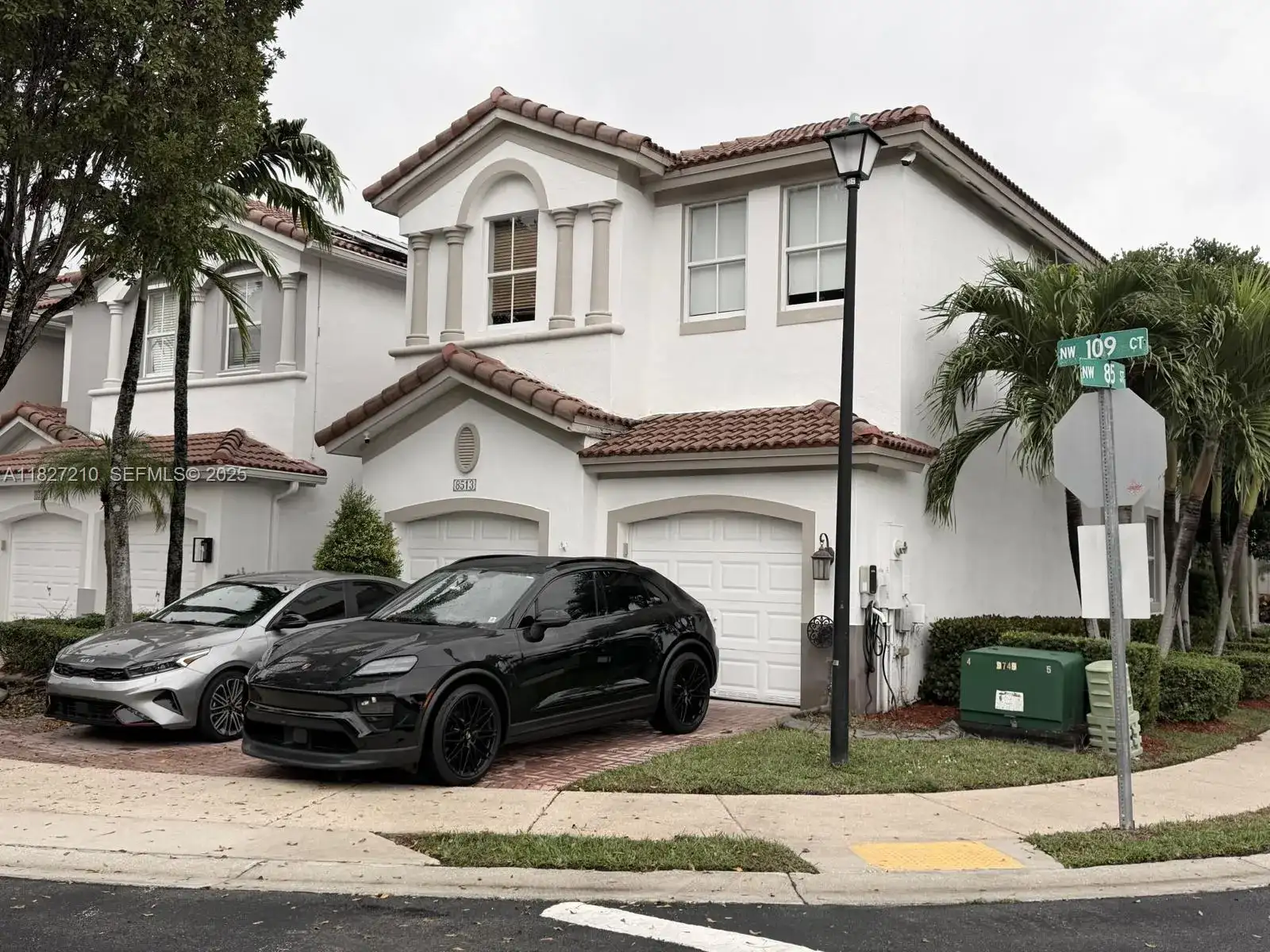 8513 NW 109th Ct, Doral FL 33178 photo 3