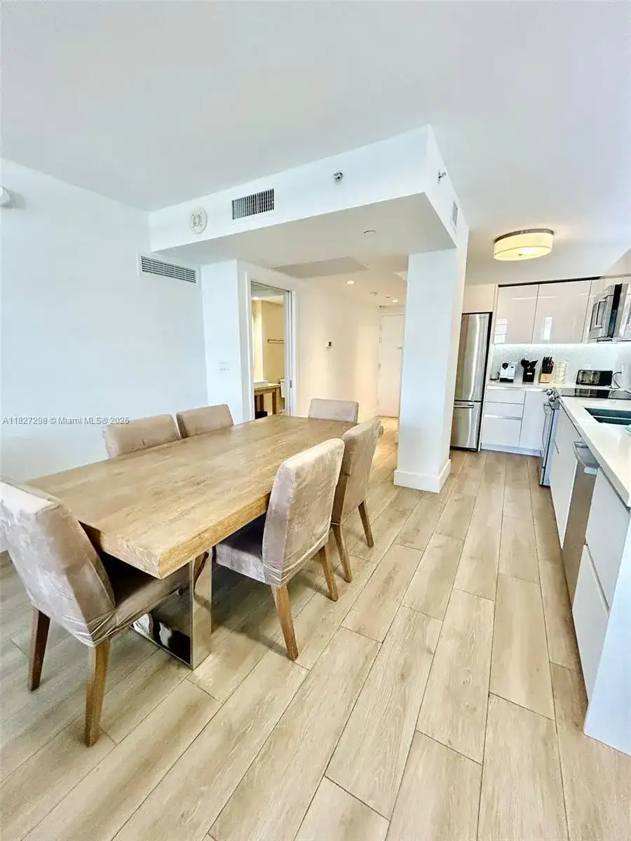 100 Lincoln Rd # 1429, Miami Beach FL 33139 photo 3