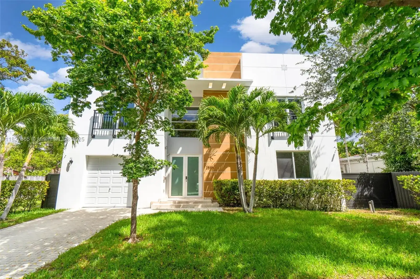 2510 SW 2nd Ave, Miami FL 33129 photo 2