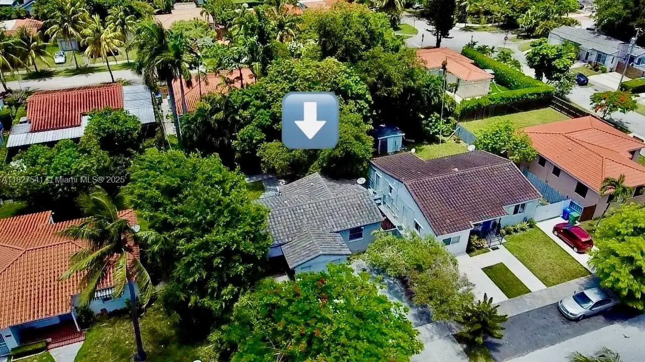 2125 SW 26th St, Miami FL 33133 photo 4