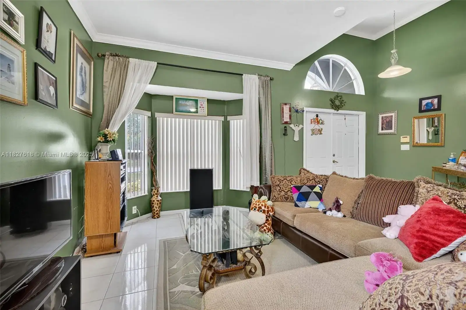 7095 E Tropical Way, Plantation FL 33317 photo 4