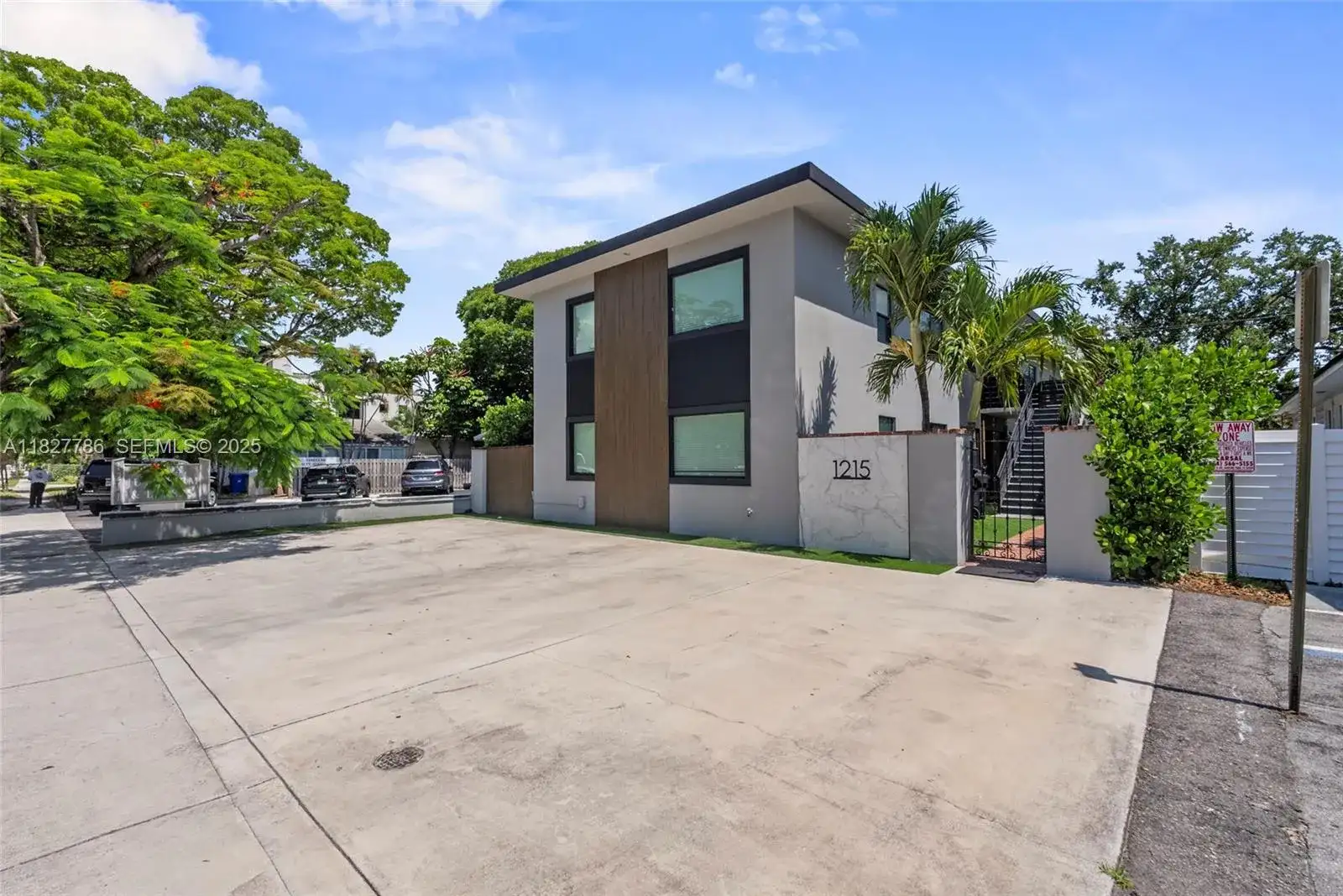 1215 E Broward Blvd, Fort Lauderdale FL 33301 photo 2