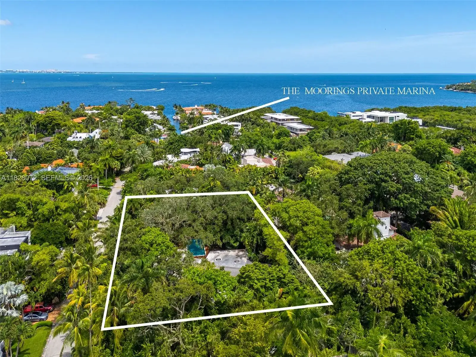 3540 N Moorings Way, Miami FL 33133 photo 4