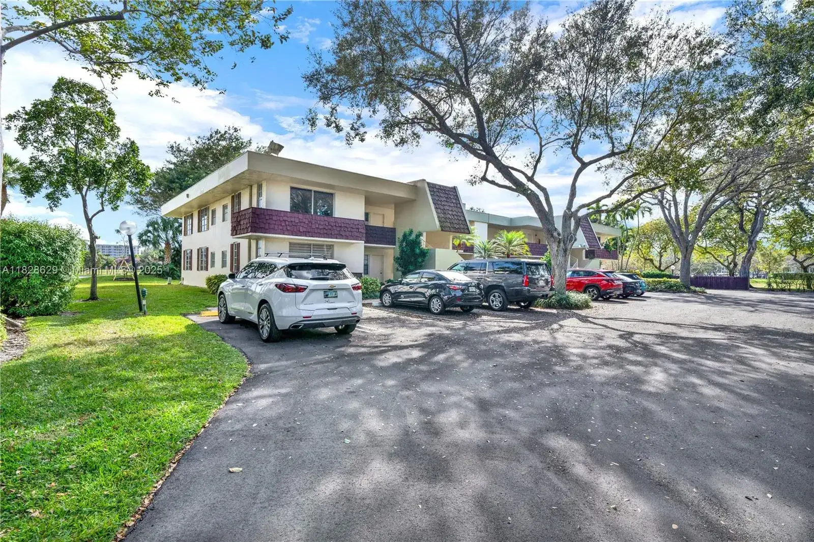 3200 N Course Ln # 216, Pompano Beach FL 33069 photo 3