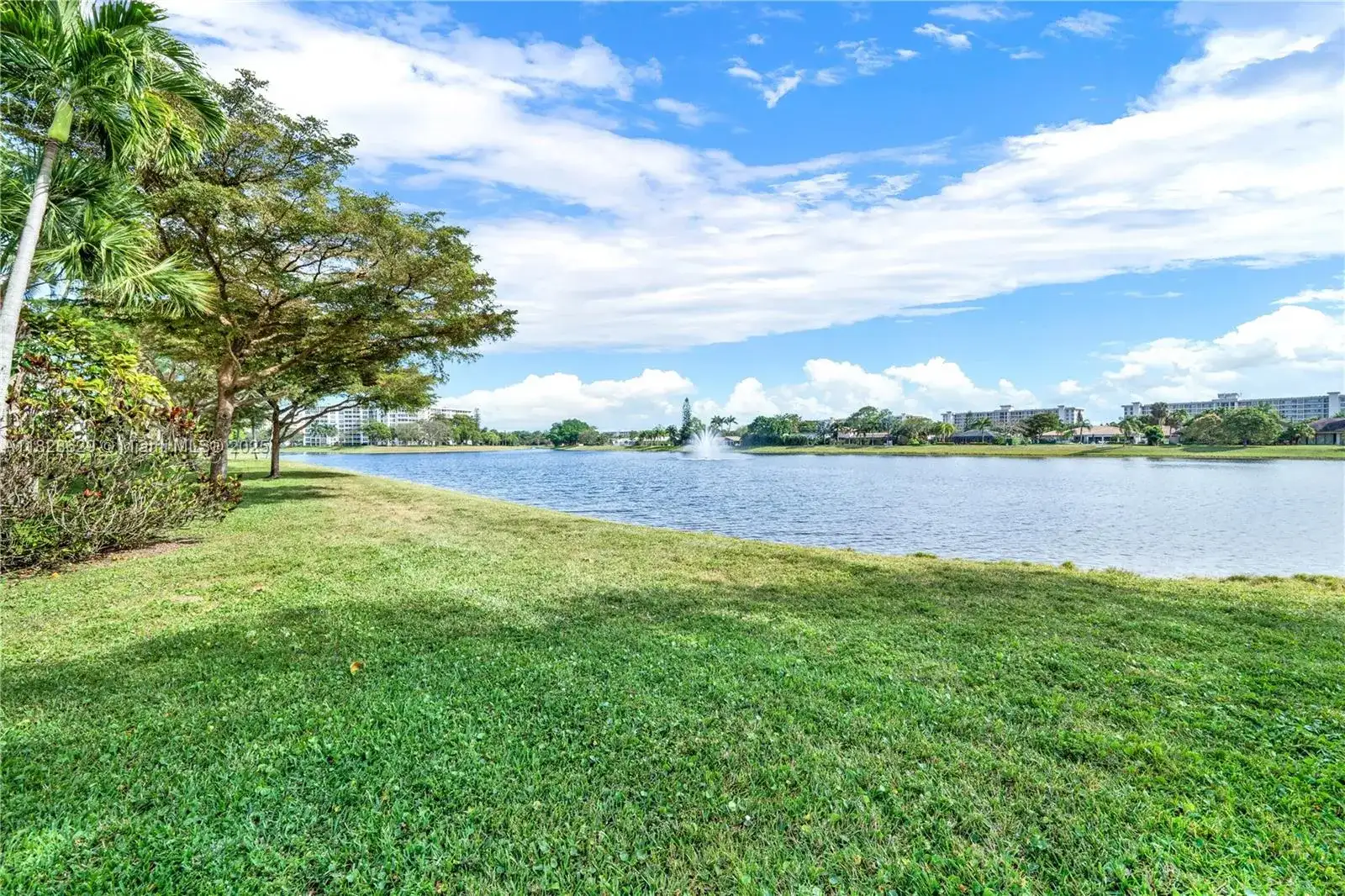3200 N Course Ln # 216, Pompano Beach FL 33069 photo 5