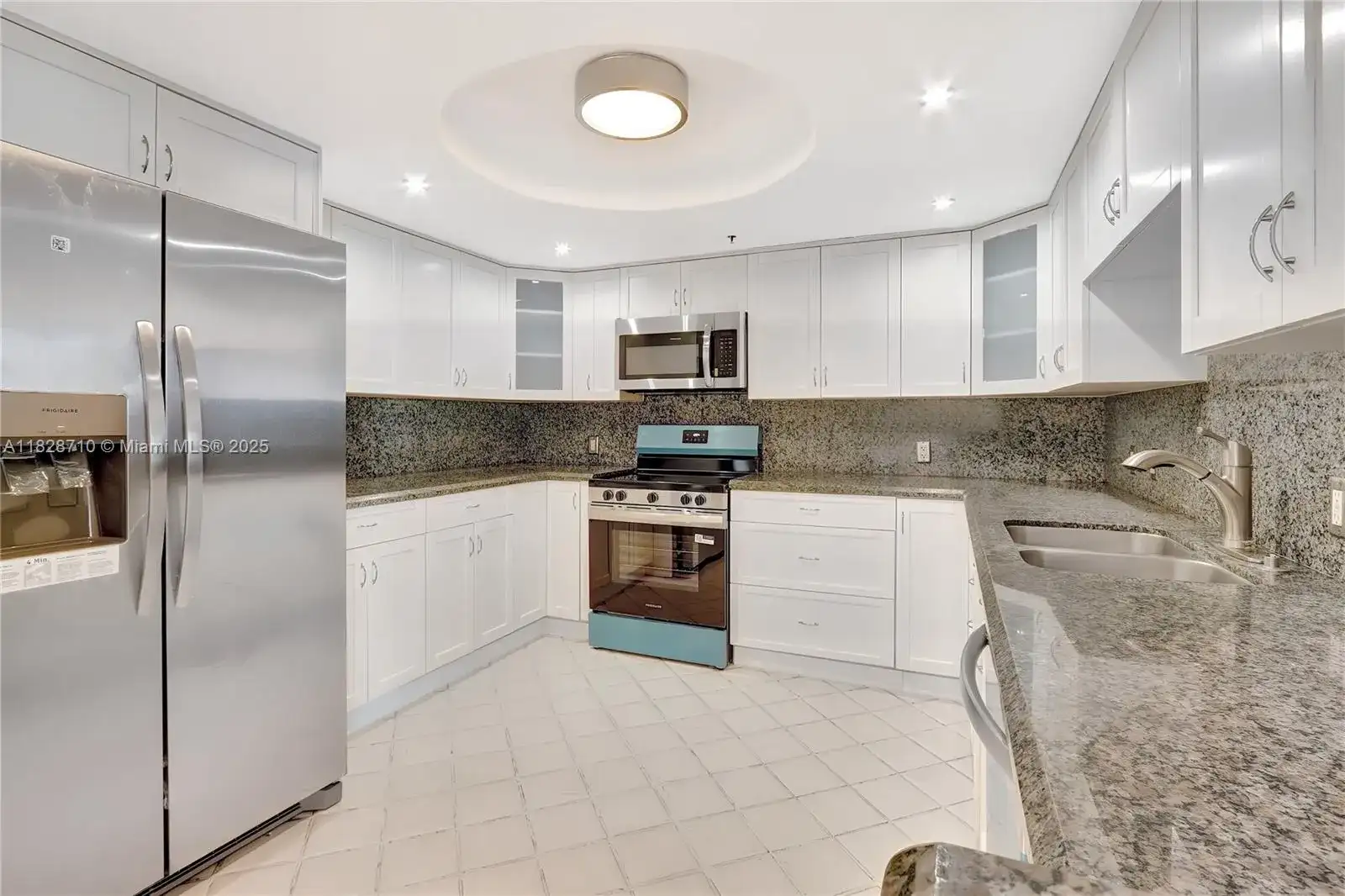 1627 Brickell Ave # 2006, Miami FL 33129 photo 5