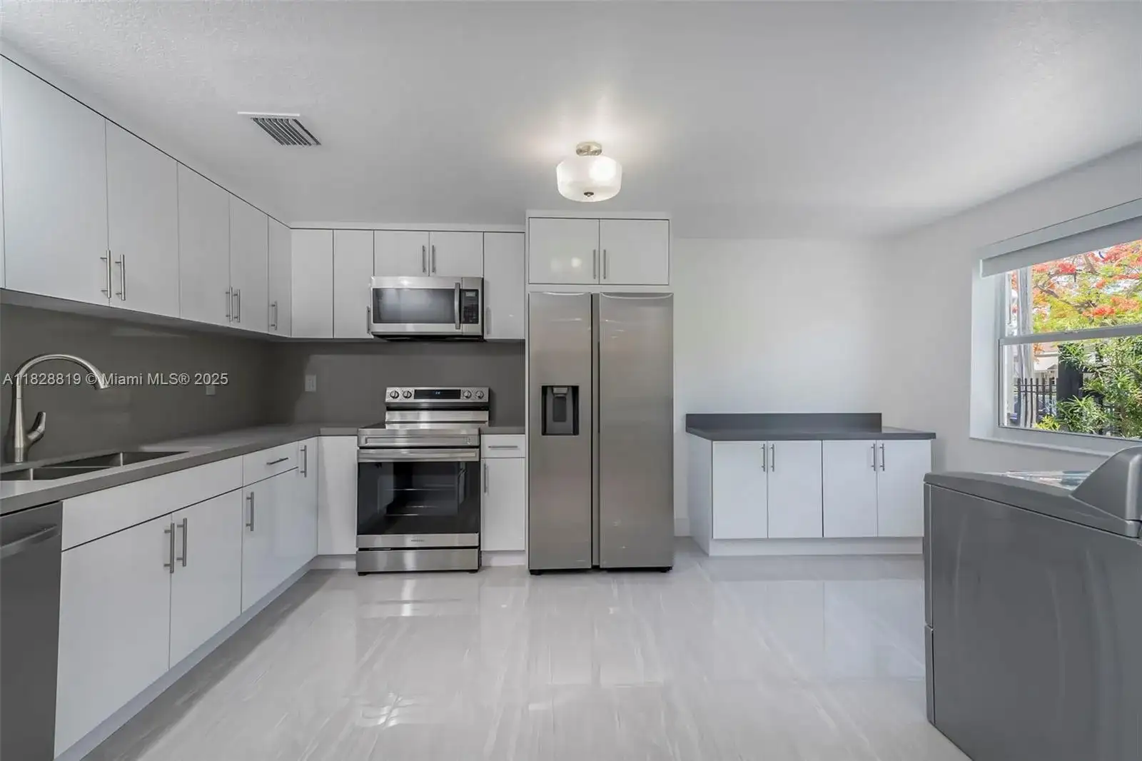 590 SW 23rd Ave # 1, Miami FL 33135 photo 5