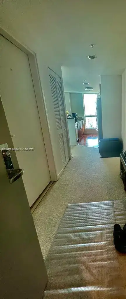 300 S Biscayne Blvd # 3201, Miami FL 33131 photo 4
