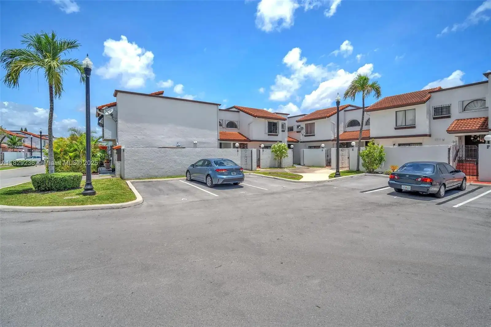 1321 SW 124th Ct # A, Miami FL 33184 photo 4