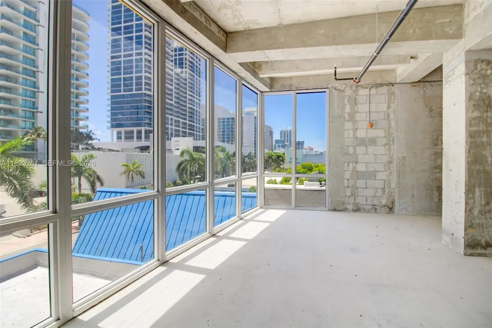 6936 Collins Ave, Miami Beach FL 33141 photo 2