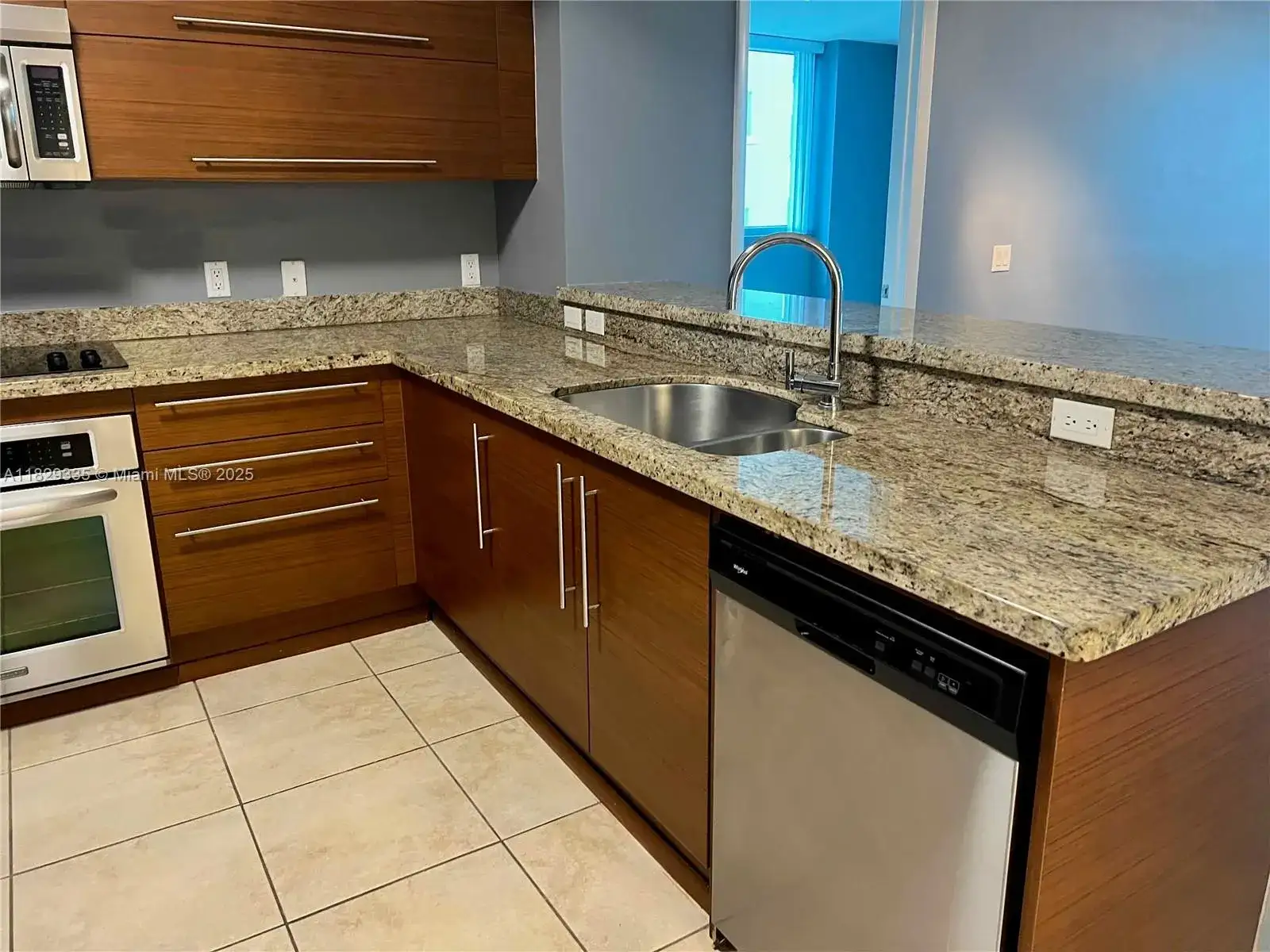 2641 N Flamingo Rd # 1701N, Sunrise FL 33323 photo 3