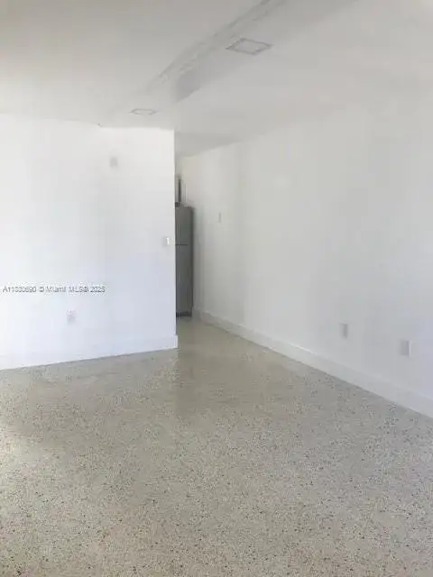 82 NW 27th St, Miami FL 33127 photo 4