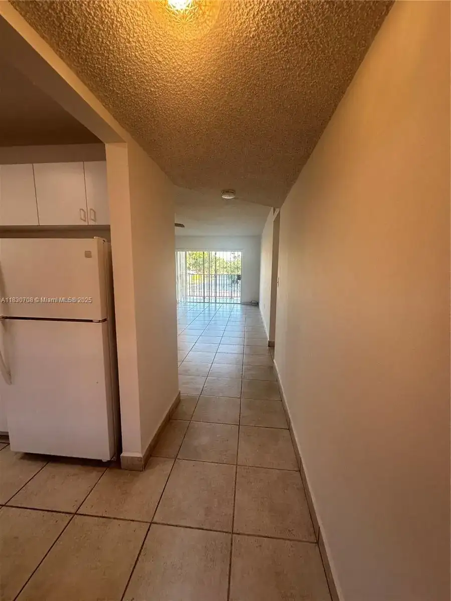 1855 W 60th St # C, Hialeah FL 33012 photo 4