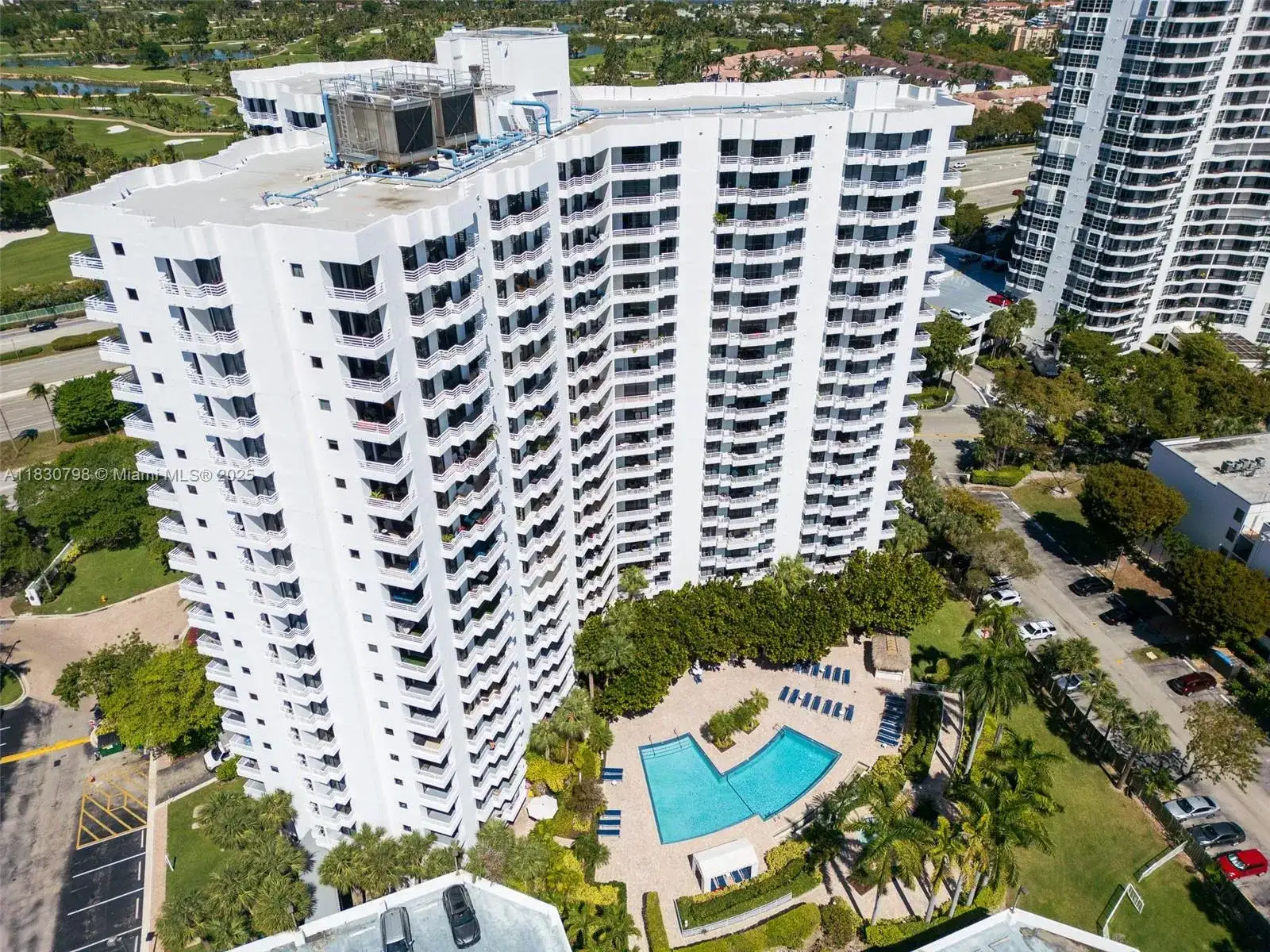3300 NE 192nd St # 1908, Aventura FL 33180 photo 3