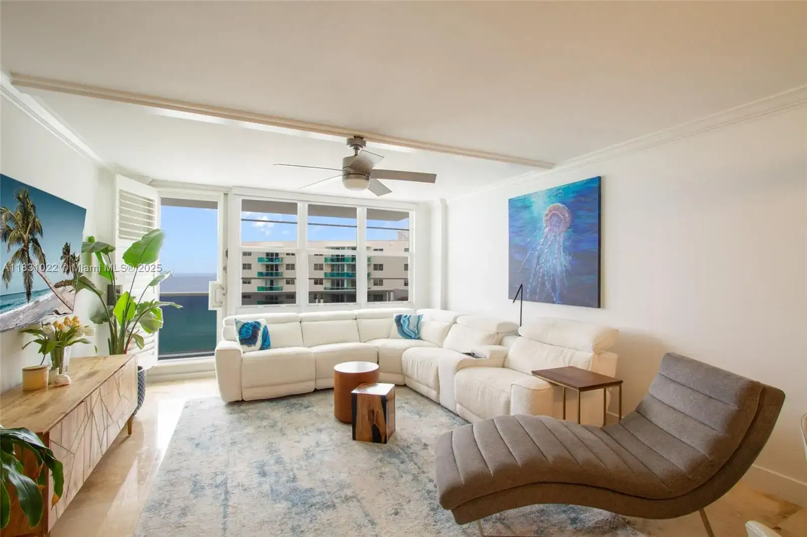 3725 S Ocean Dr, Hollywood FL 33019 photo 3