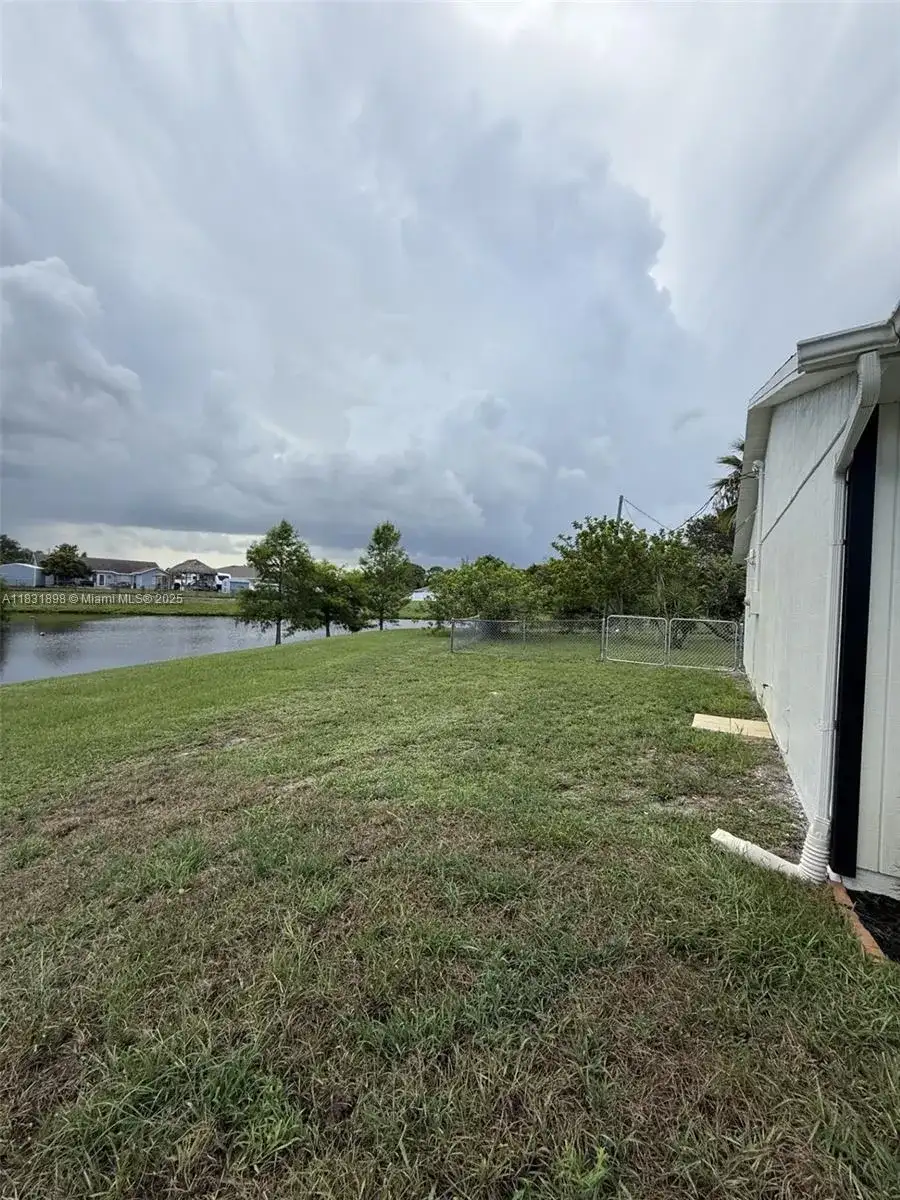 135 SW Felix Ave, Port St. Lucie FL 34953 photo 3