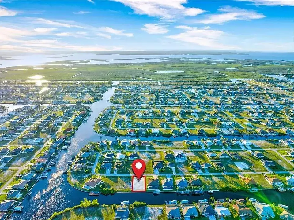 415 NW 35th Pl #20, Cape Coral FL 33993 photo 4