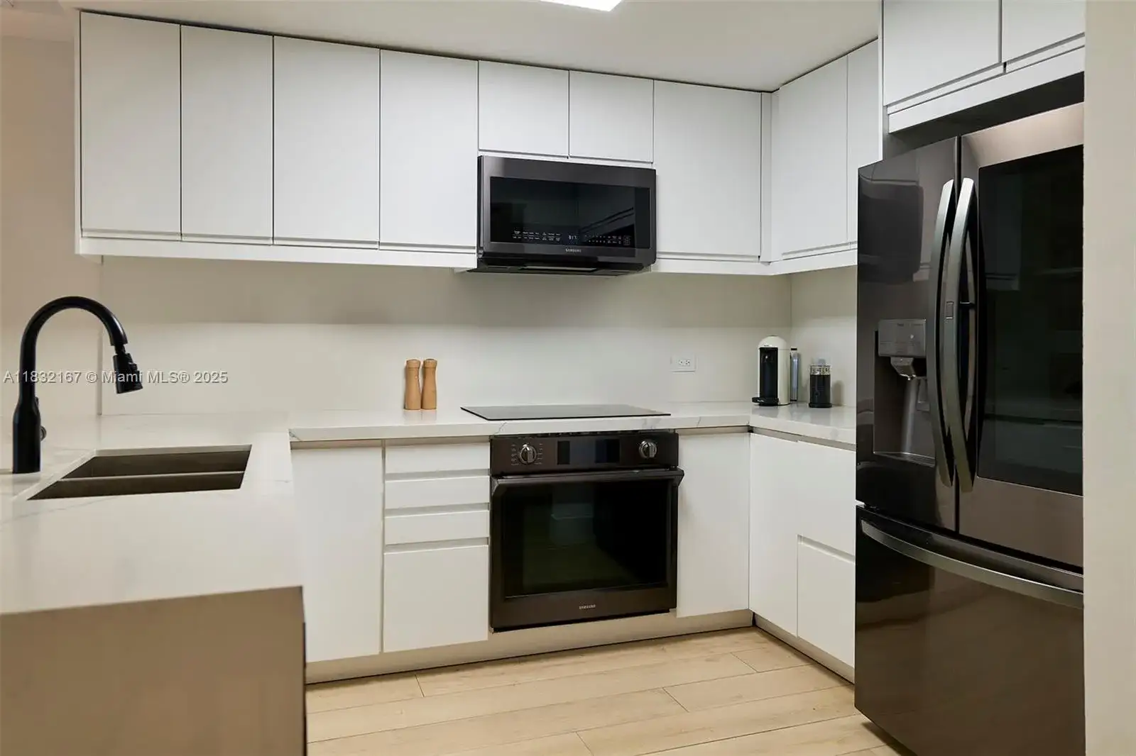 2301 Collins Ave # 329, Miami Beach FL 33139 photo 5