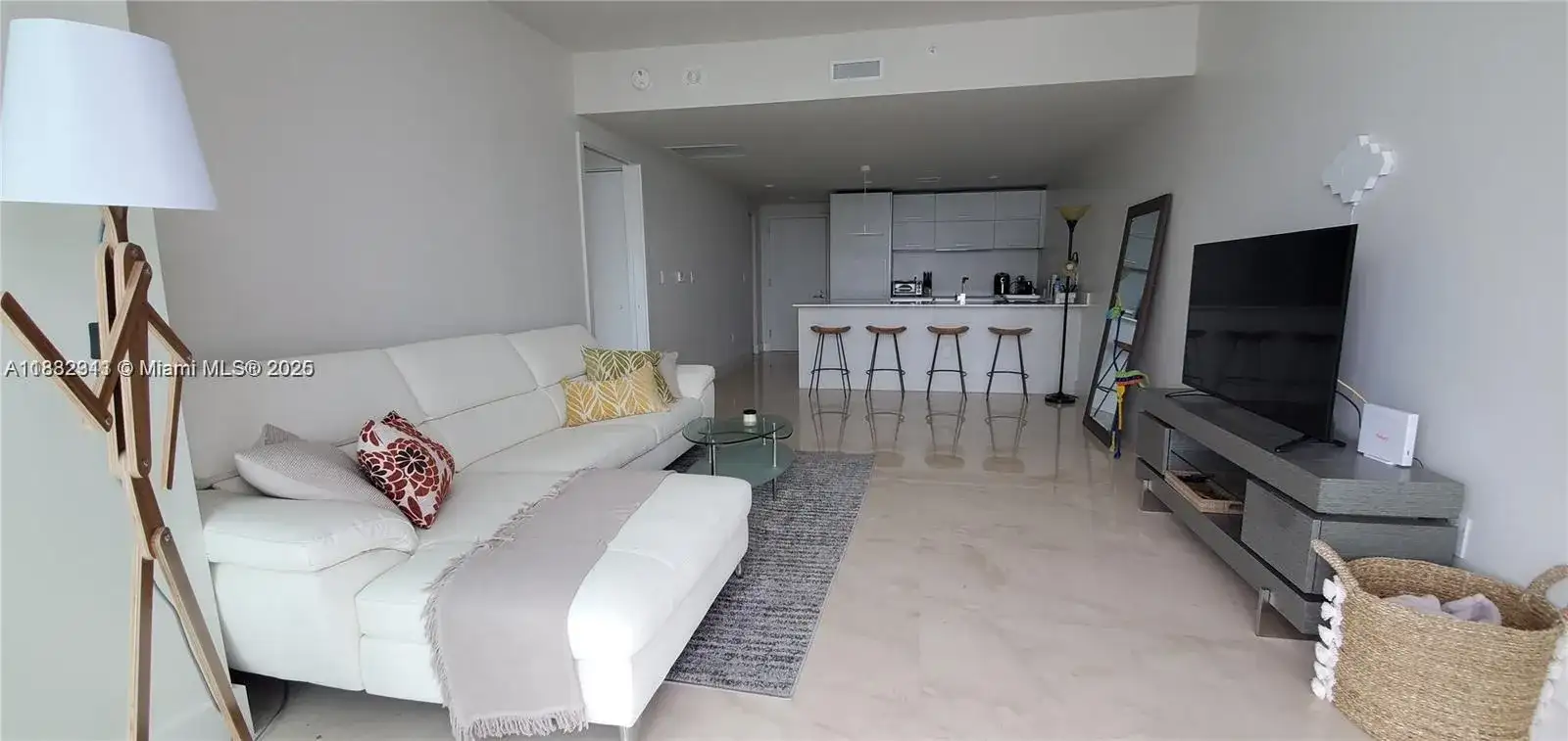 1300 S Miami Ave # 4511, Miami FL 33130 photo 3