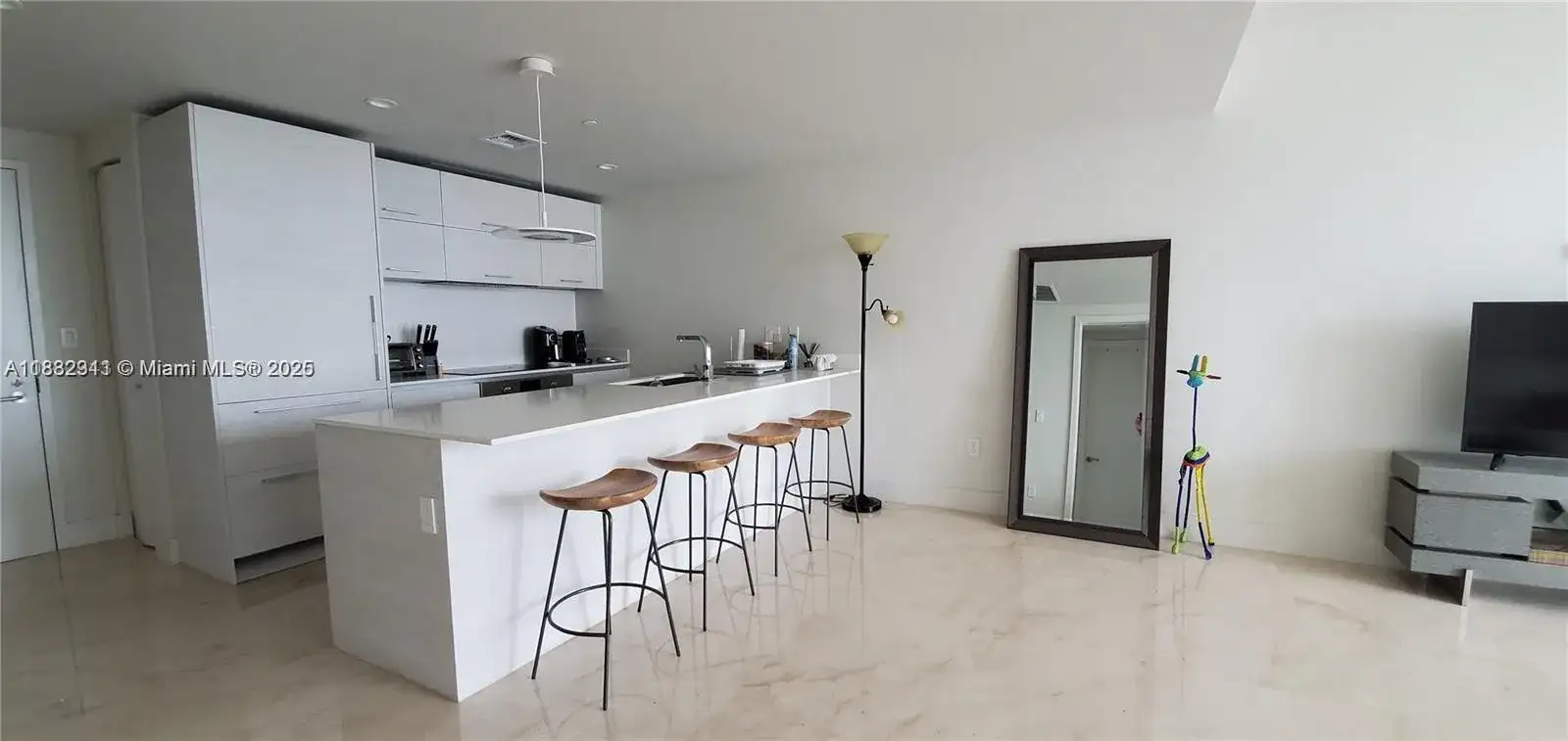 1300 S Miami Ave # 4511, Miami FL 33130 photo 4