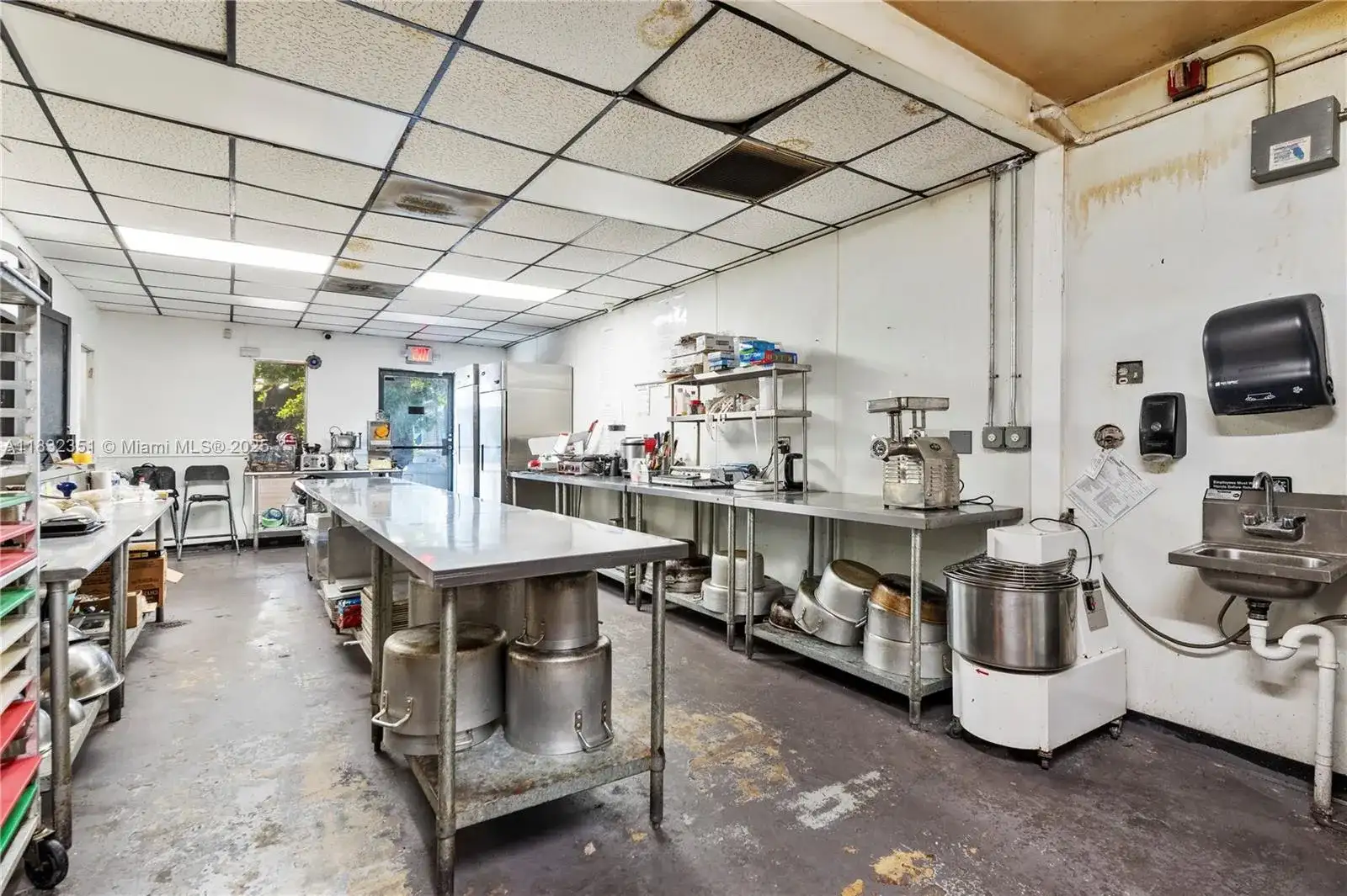 NW CONFIDENTIAL CATERING, Miami FL 33166 photo 3