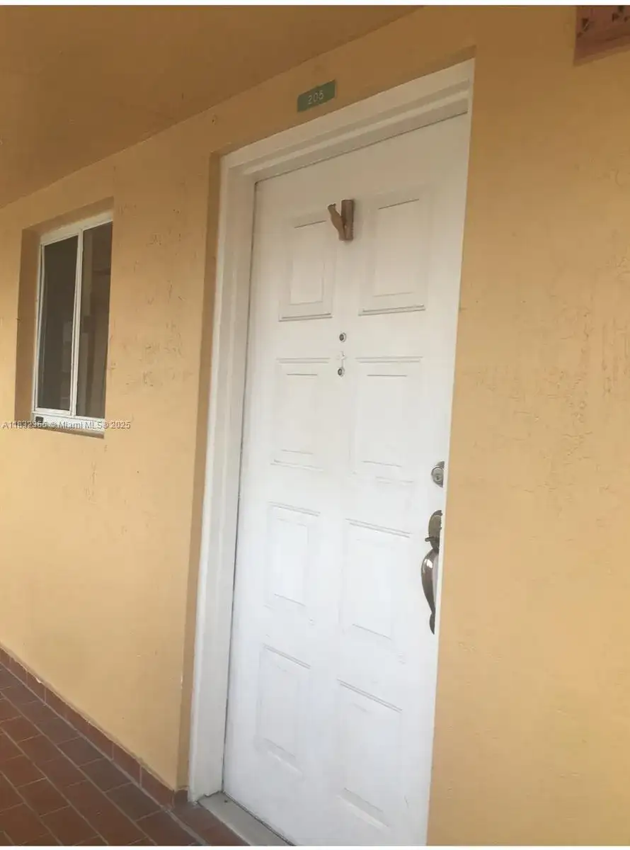 7935 W 30th Ct # 205, Hialeah FL 33018 photo 2