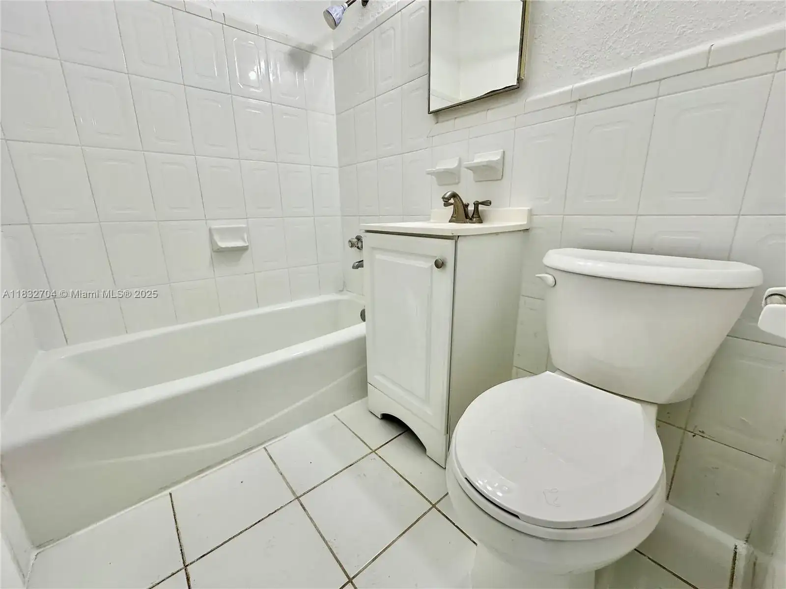 2987 NW 46th St # 3, Miami FL 33142 photo 5
