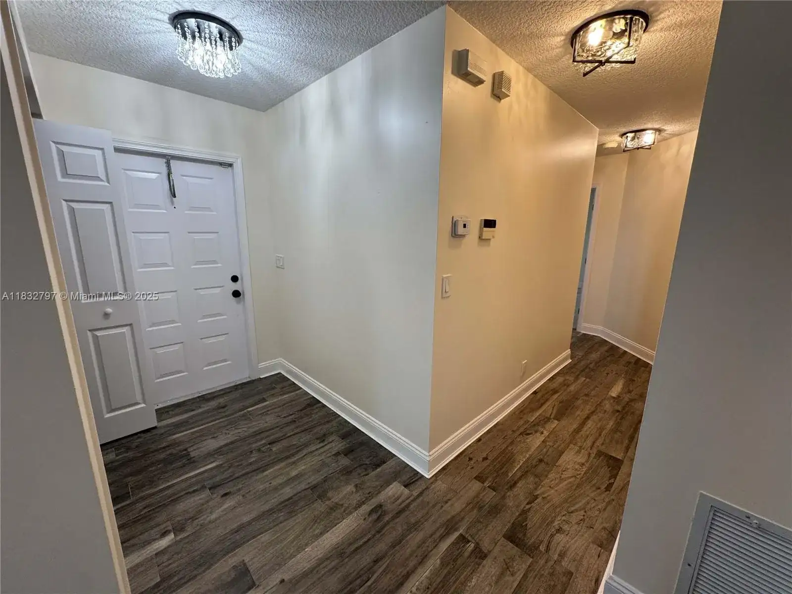 2823 E Lake Park Cir E # 0, Davie FL 33328 photo 2