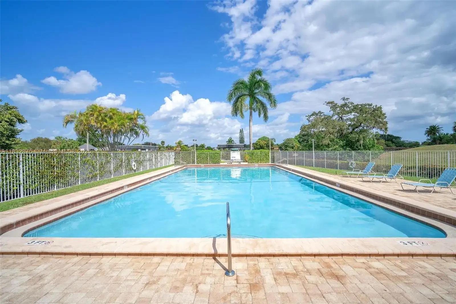 5820 Australian Pine Dr, Tamarac FL 33319 photo 2