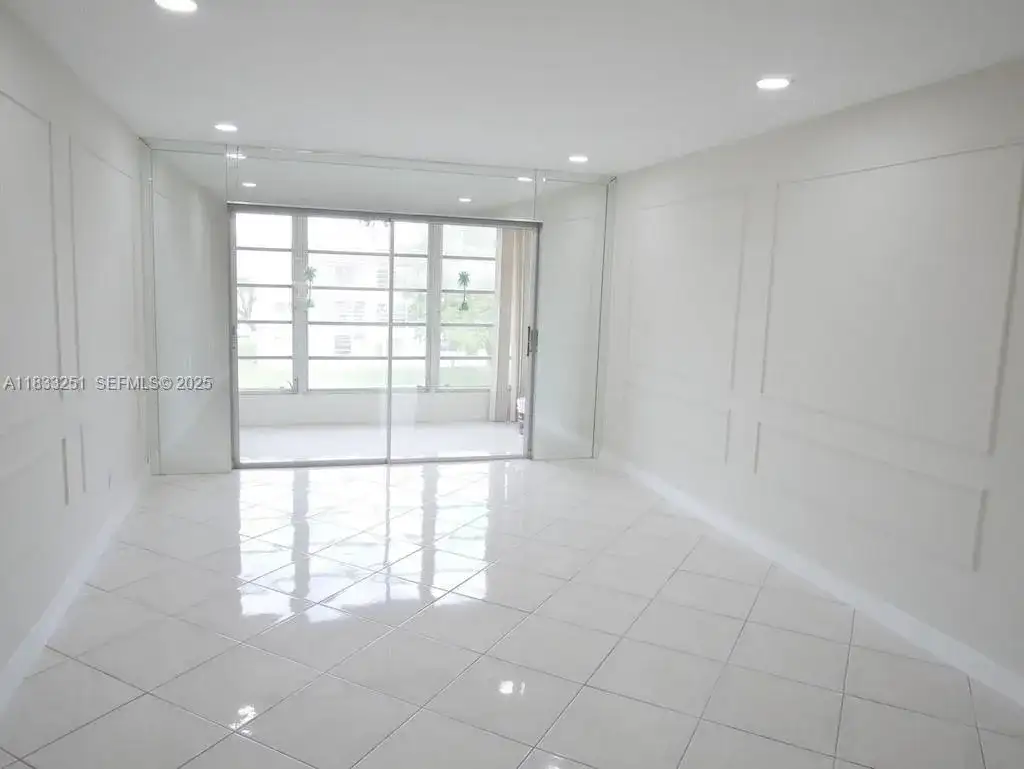 8891 Sunrise Lakes Blvd # 308, Sunrise FL 33322 photo 3