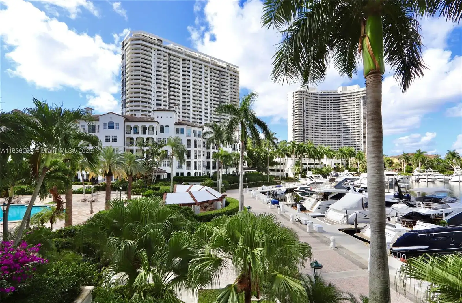 3900 Island Blvd # B204, Aventura FL 33160 photo 2