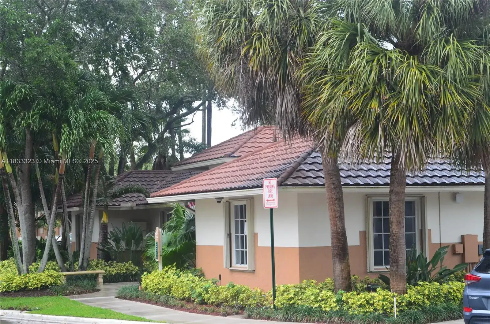 706 NW 91st Ter # 706, Plantation FL 33324 photo 2