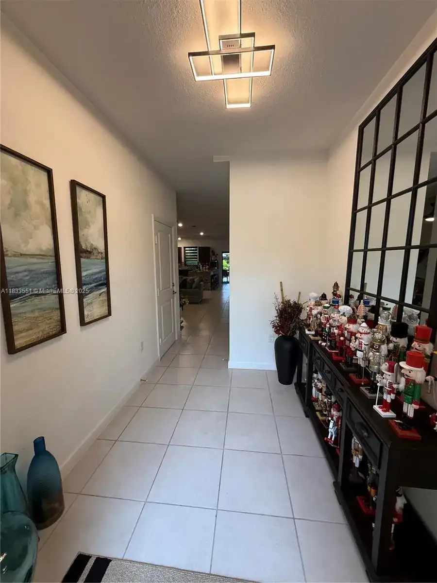 25216 SW 108th Ct, Homestead FL 33032 photo 5