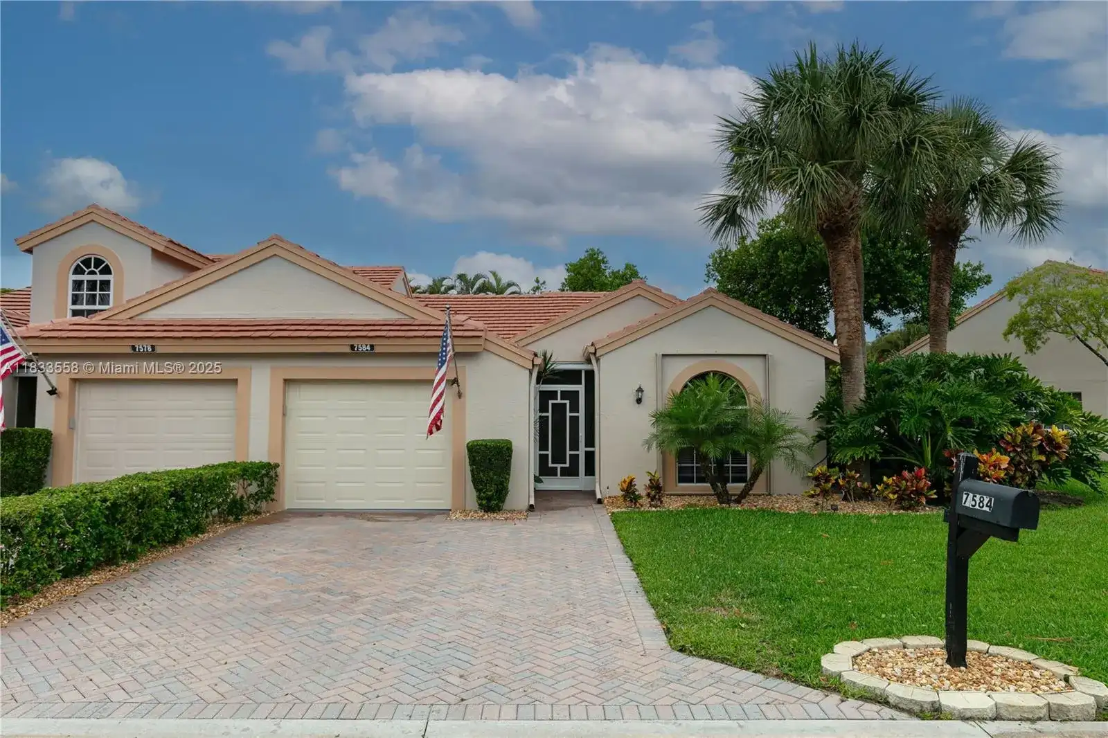 7584 Red Ruby Dr, Delray Beach FL 33446 photo 2