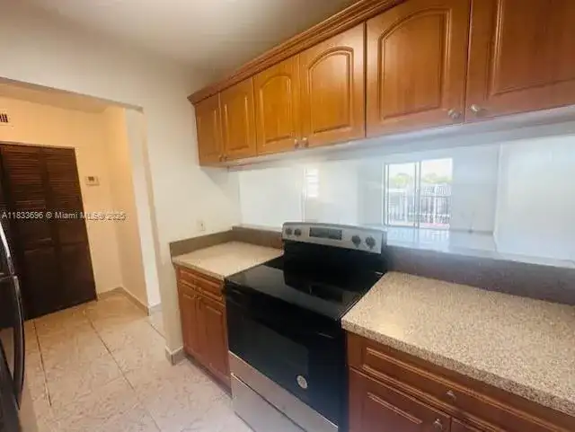 3181 SW 13th St # 307, Miami FL 33145 photo 4