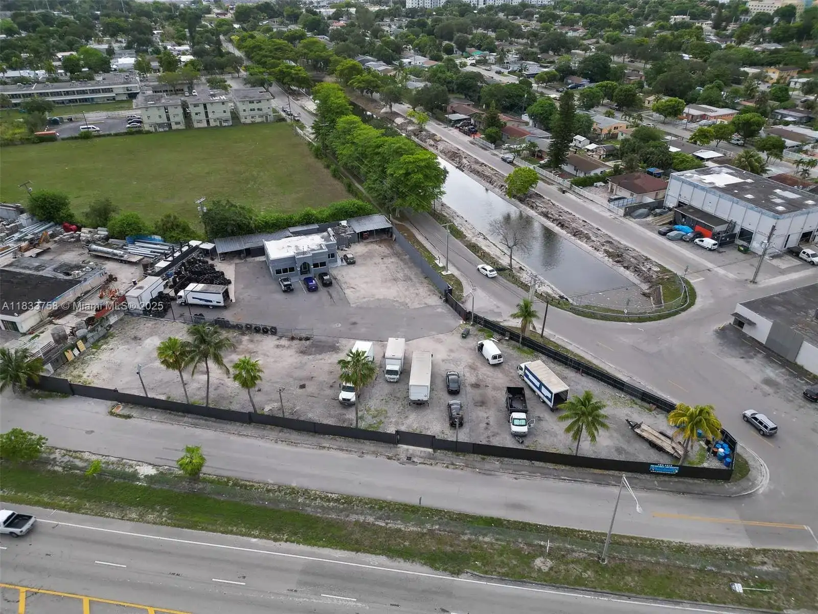 2695 NW 141st St, Opa-Locka FL 33054 photo 2