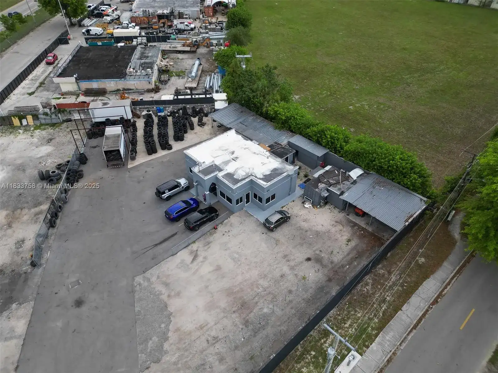 2695 NW 141st St, Opa-Locka FL 33054 photo 4