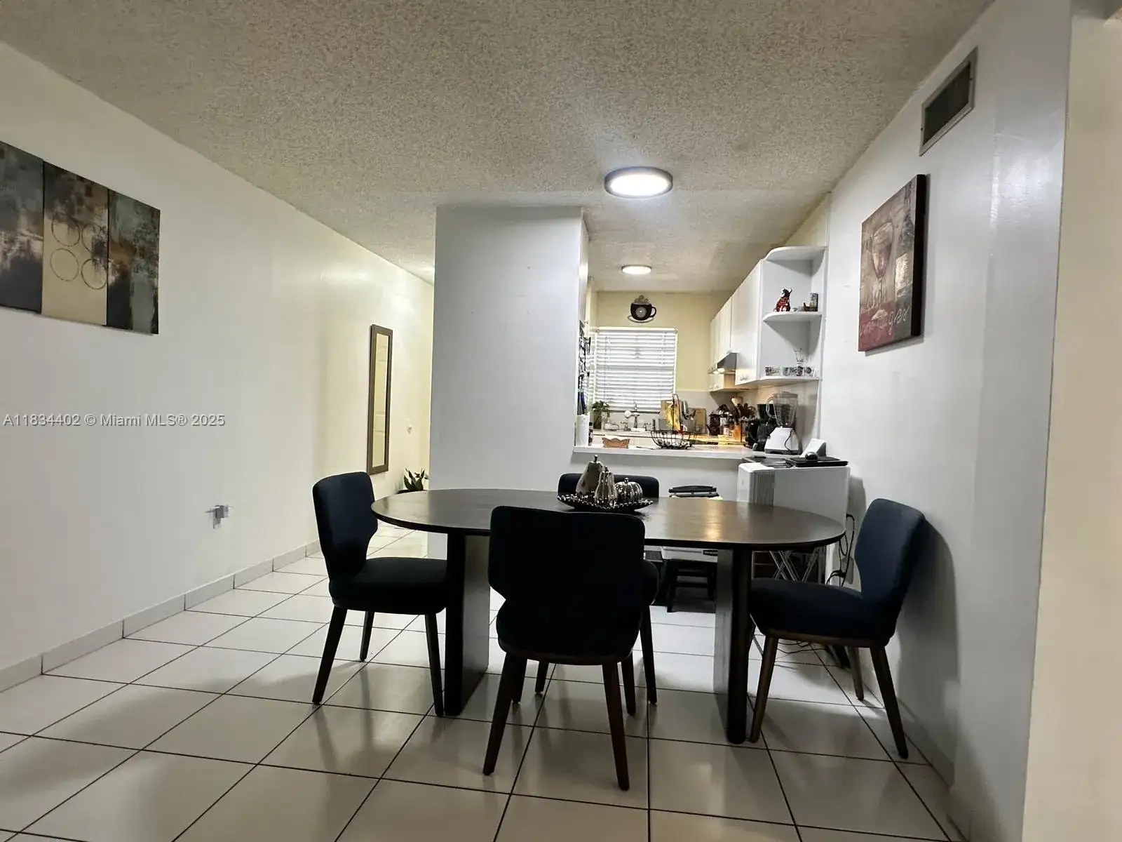 2775 W 52nd St # 305, Hialeah FL 33016 photo 2