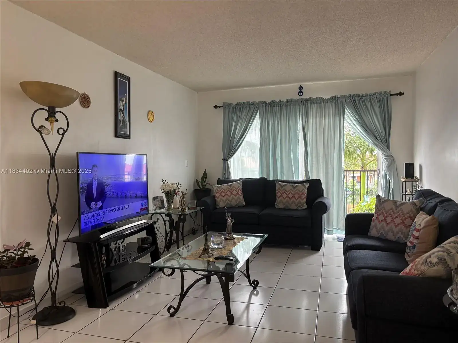 2775 W 52nd St # 305, Hialeah FL 33016 photo 4