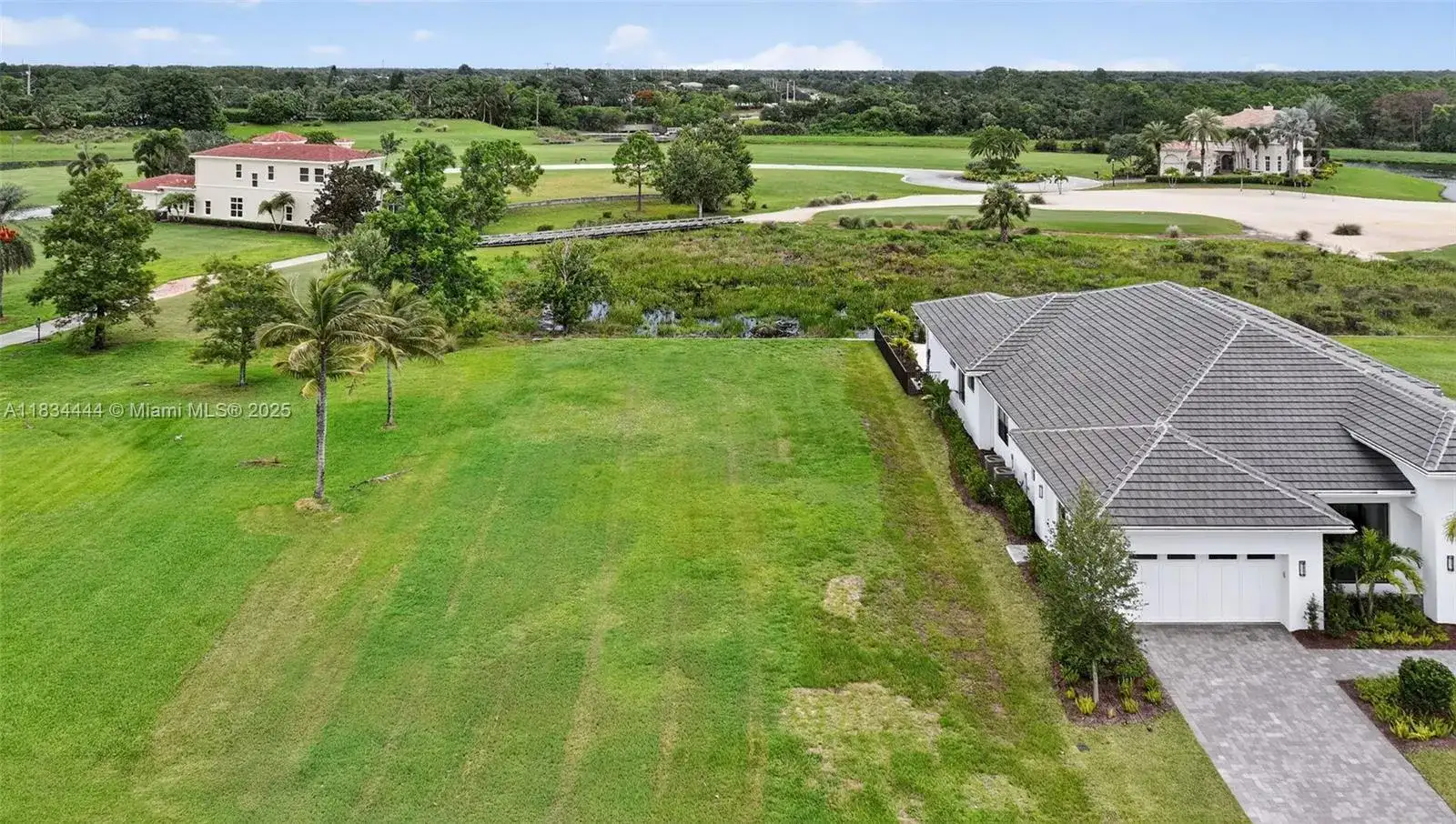 172 SE Rio Angelica, Port St. Lucie FL 34984 photo 2