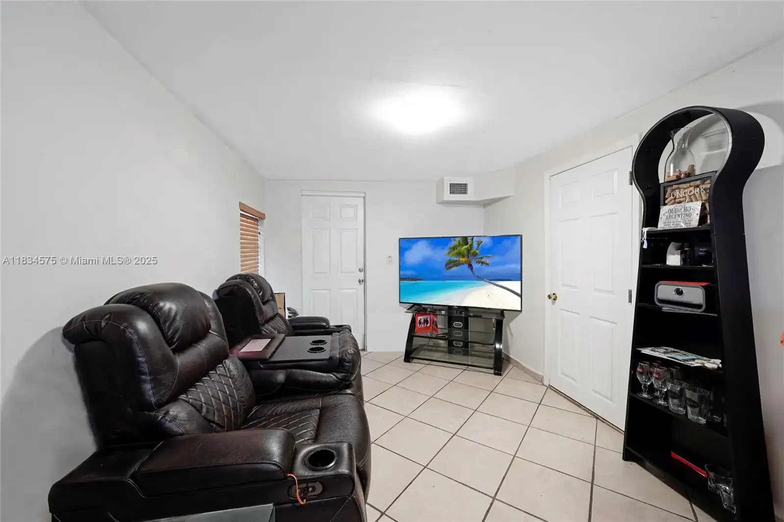 1385 NE 130th St, North Miami FL 33161 photo 4